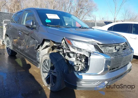 2020 Mitsubishi Outlander Sport 2.0 Se z USA, uszkodzony, nr VIN JA4AP4AU8LU023185